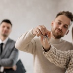 Wie viel Eigenkapital brauchst du wirklich für den Immobilienkauf? So planst du clever und sicher