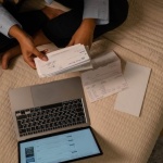 Nebenkosten im Blick: So prüfst du deine Jahresabrechnung clever und sparst bares Geld