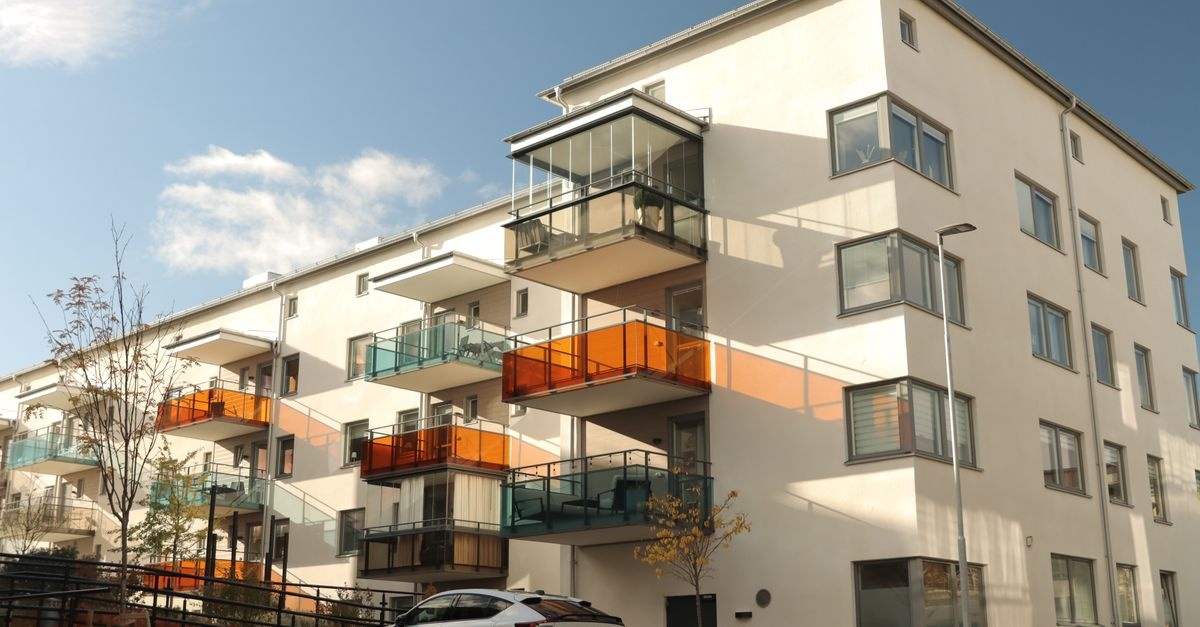 E‑Mobilität im Wohnblock: So gelingt die passende Ladeinfrastruktur für Mehrfamilienhäuser
